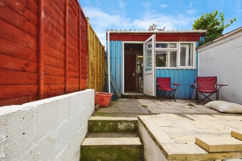 2 bedroom terraced house for sale, St. James Street, Mangotsfield, Bristol, BS16