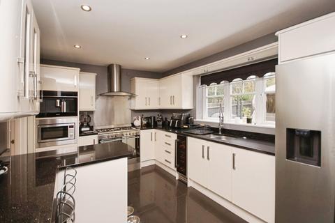 4 bedroom house for sale, Johnson Road, Emersons Green, Bristol, BS16