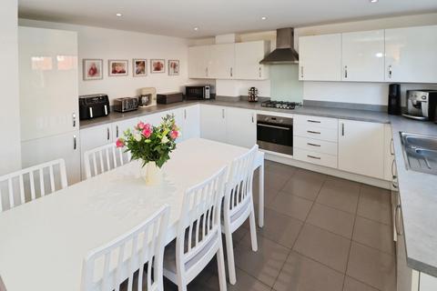 4 bedroom detached house for sale, Slade Baker Way, Scholars Chase, Bristol, BS16