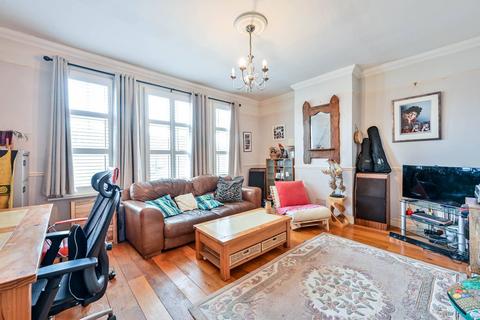 1 bedroom maisonette for sale, Stanley Road, Teddington, TW11