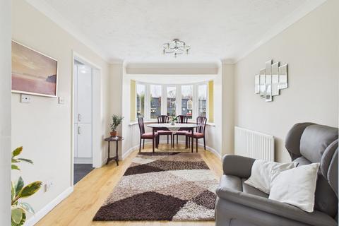 4 bedroom detached house for sale, Brook Lane, Towcester, NN12
