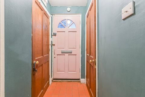 2 bedroom flat for sale, Asylum Road, Peckham, London, SE15