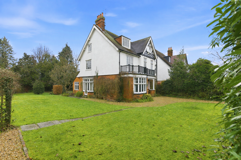 5 bedroom detached house for sale, Rothamsted Avenue, Hertfordshire AL5