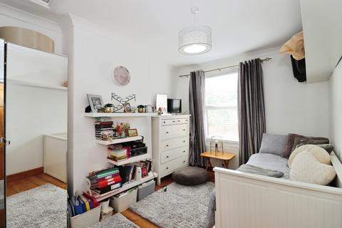 undefined, West Grove, Bristol, BS6