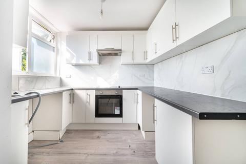 undefined, Windsor Crescent, Wembley, HA9