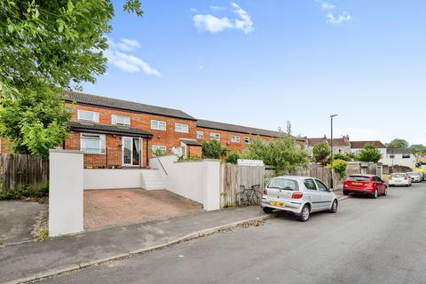 2 bedroom terraced house for sale, Gadshill Road, Eastville, Bristol, BS5