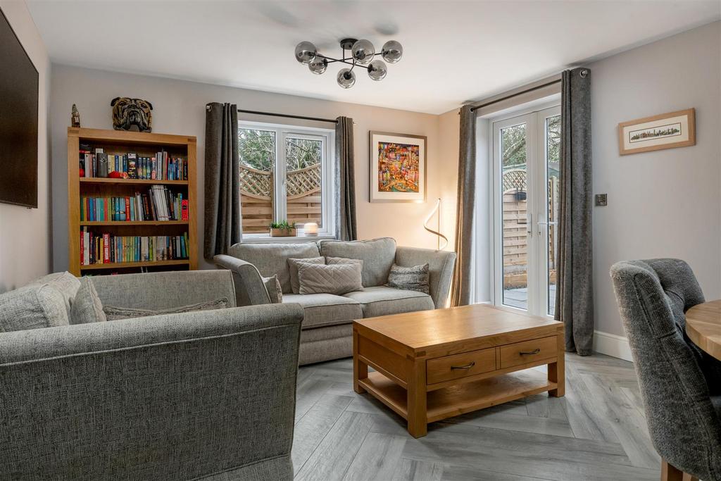 8a Hamilton Drive PH-50.jpg