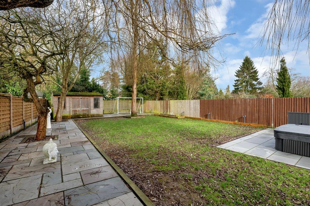 8a Hamilton Drive PH-25.jpg