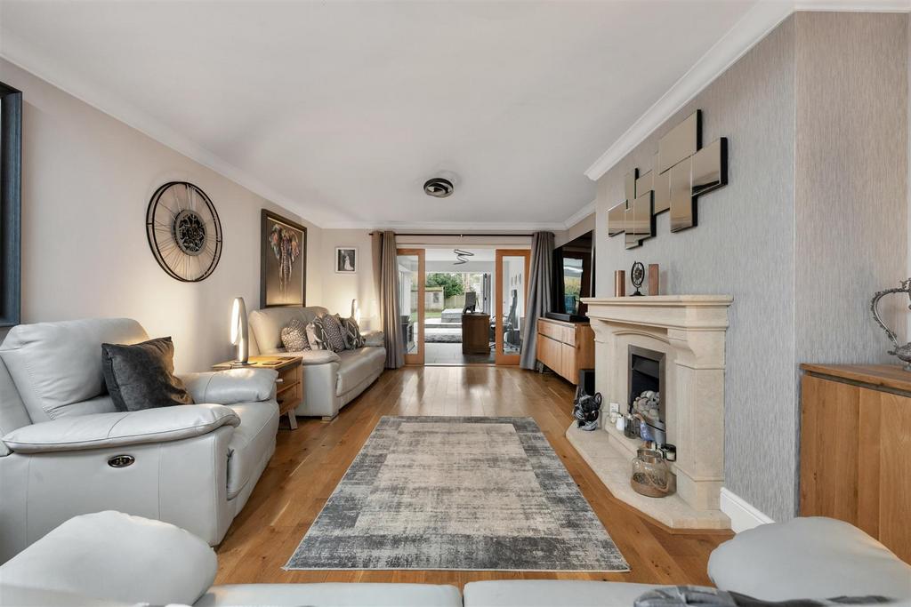 8a Hamilton Drive PH-56.jpg