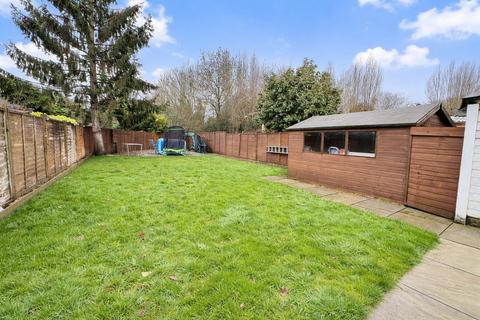 3 bedroom semi-detached house for sale, Coates Way, Watford, WD25