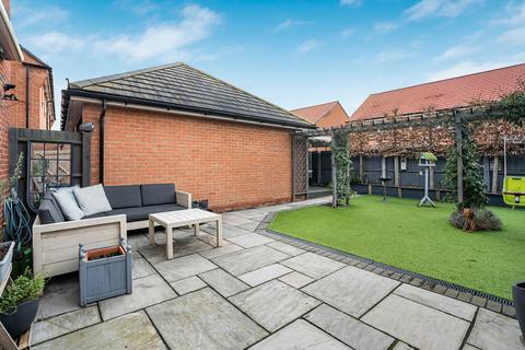 4 bedroom detached house for sale, Massey Road, Wantage, OX12