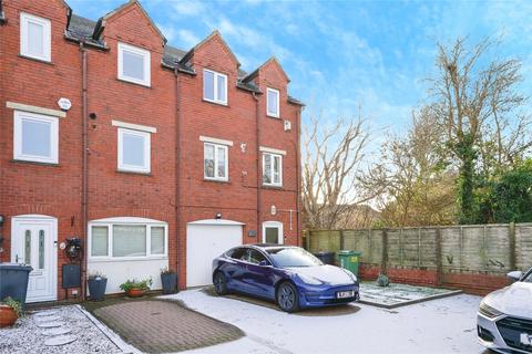undefined, Overbury Road, Gloucester, Gloucestershire, GL1