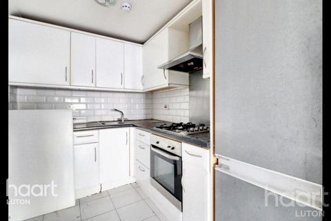 undefined, Cardiff Road, LUTON