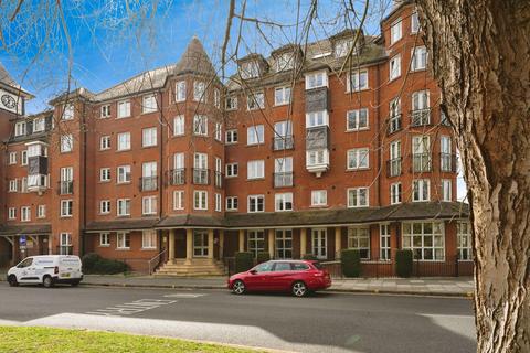 undefined, Westgate Street, Gloucester, Gloucestershire, GL1