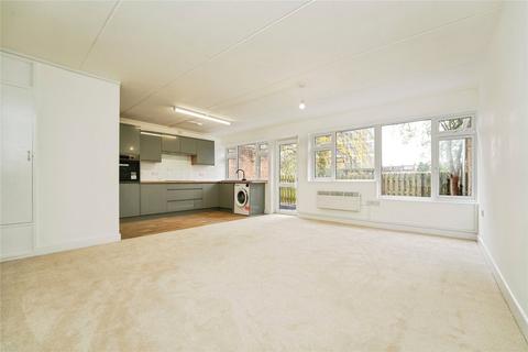 undefined, Columbia Close, GLOUCESTER, Gloucestershire, GL1