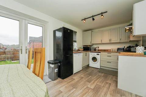 3 bedroom end of terrace house for sale, Cooke Way, Gloucestershire, GL15