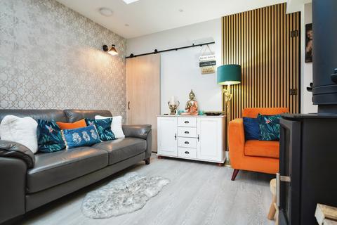 undefined, Tuffley Avenue, Gloucester, Gloucestershire, GL1