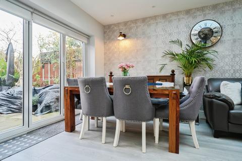 undefined, Tuffley Avenue, Gloucester, Gloucestershire, GL1