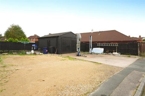 undefined, The Oval, Gloucester, Gloucestershire, GL1