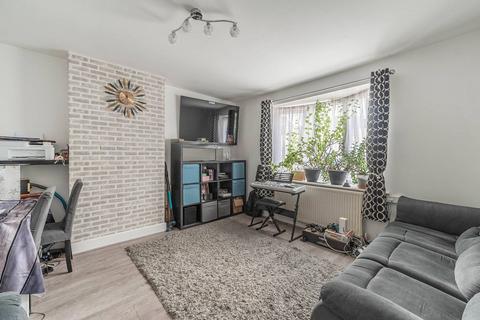 3 bedroom terraced house for sale, Crossway, Pinner, HA5