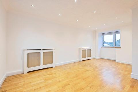 3 bedroom end of terrace house for sale, Oak Crescent, Biggleswade, Bedfordshire, SG18