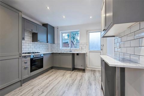 3 bedroom end of terrace house for sale, Oak Crescent, Biggleswade, Bedfordshire, SG18