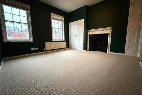 1 bedroom flat for sale, Church Street, Biggleswade, Bedfordshire, SG18