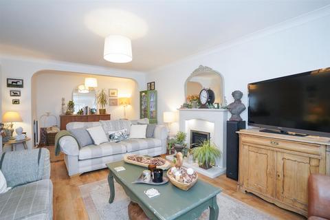 undefined, Range Meadow Close, Leamington Spa