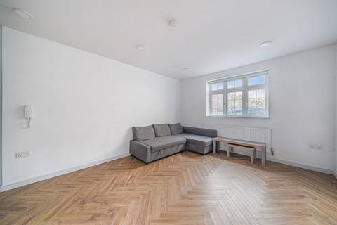 undefined, Langdale Avenue, Mitcham, CR4
