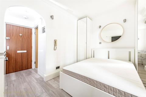 undefined, 35 Buckingham, Westminster, London, SW1E