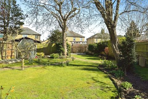 4 bedroom semi-detached house for sale, London Road, Biggleswade, Bedfordshire, SG18