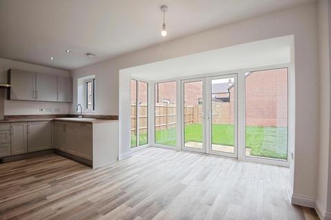 4 bedroom detached house for sale, Oak Grove, Cambridge Road, Dunton, SG18