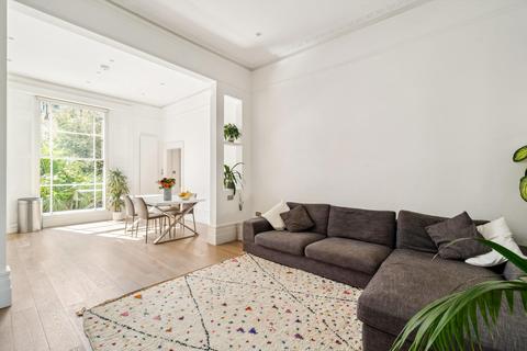 2 bedroom flat to rent, Pembridge Villas, Notting Hill, London, W11