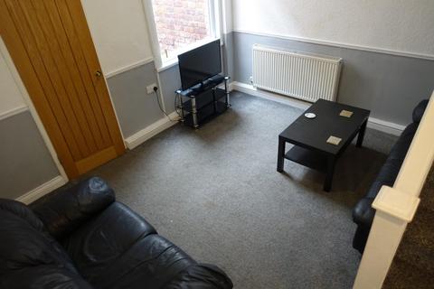 4 bedroom terraced house to rent, Pelham Street, Middlesbrough