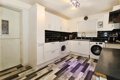 2 bedroom bungalow for sale, Bell Hill Road, BRISTOL, Avon, BS5