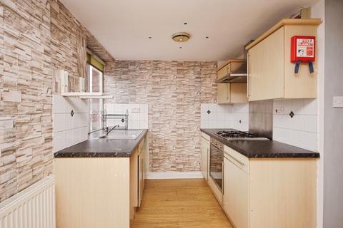 2 bedroom flat for sale, Pound Road, Bristol, Gloucestershire, BS15