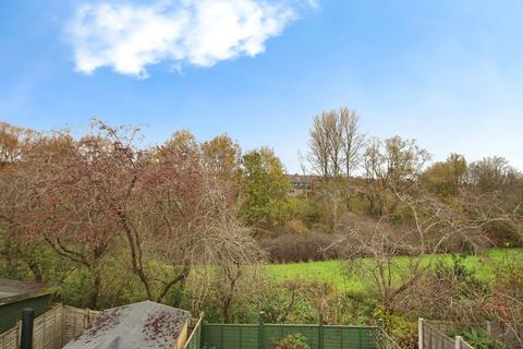 2 bedroom end of terrace house for sale, Pennine Road, Oldland Common, Bristol, BS30