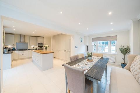 5 bedroom house for sale, Burnside Close, Twickenham TW1