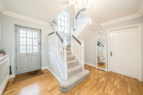 5 bedroom house for sale, Burnside Close, Twickenham TW1