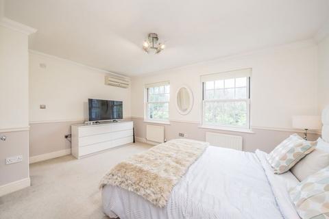 5 bedroom house for sale, Burnside Close, Twickenham TW1