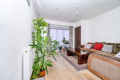 undefined, Frances Drive, Dunstable, Bedfordshire, LU6