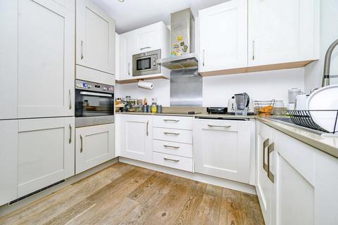 undefined, Frances Drive, Dunstable, Bedfordshire, LU6
