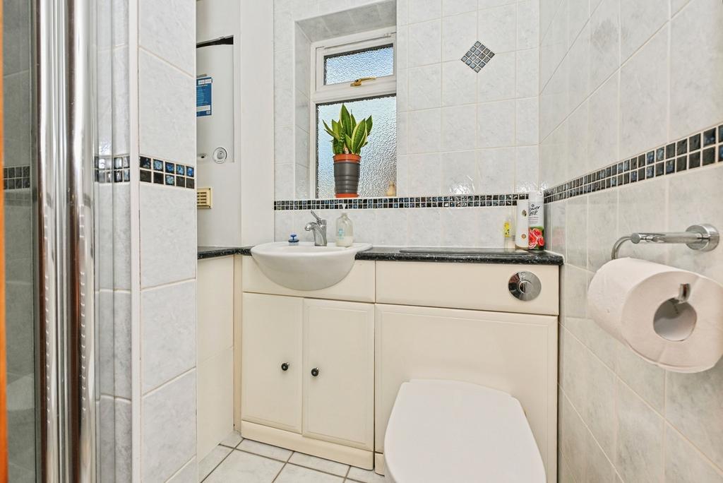 W/C Shower