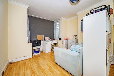undefined, Chiltern Road, Dunstable, Bedfordshire, LU6