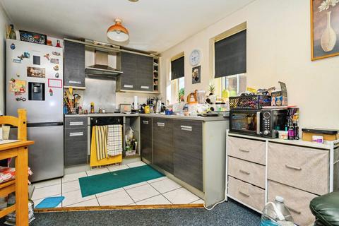 undefined, Russett Way, Dunstable, Bedfordshire, LU5