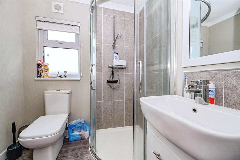 Bedroom One En-Suite