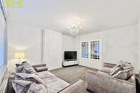 3 bedroom semi-detached house for sale, Blissett Road, New Parks, Leicester