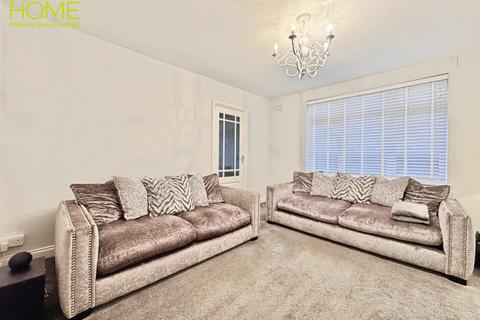 3 bedroom semi-detached house for sale, Blissett Road, New Parks, Leicester
