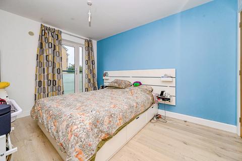 undefined, Vauxhall Way, Dunstable, Bedfordshire, LU6