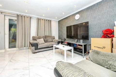 4 bedroom detached house for sale, Primrose Hill, Kings Langley, Hertfordshire, WD4